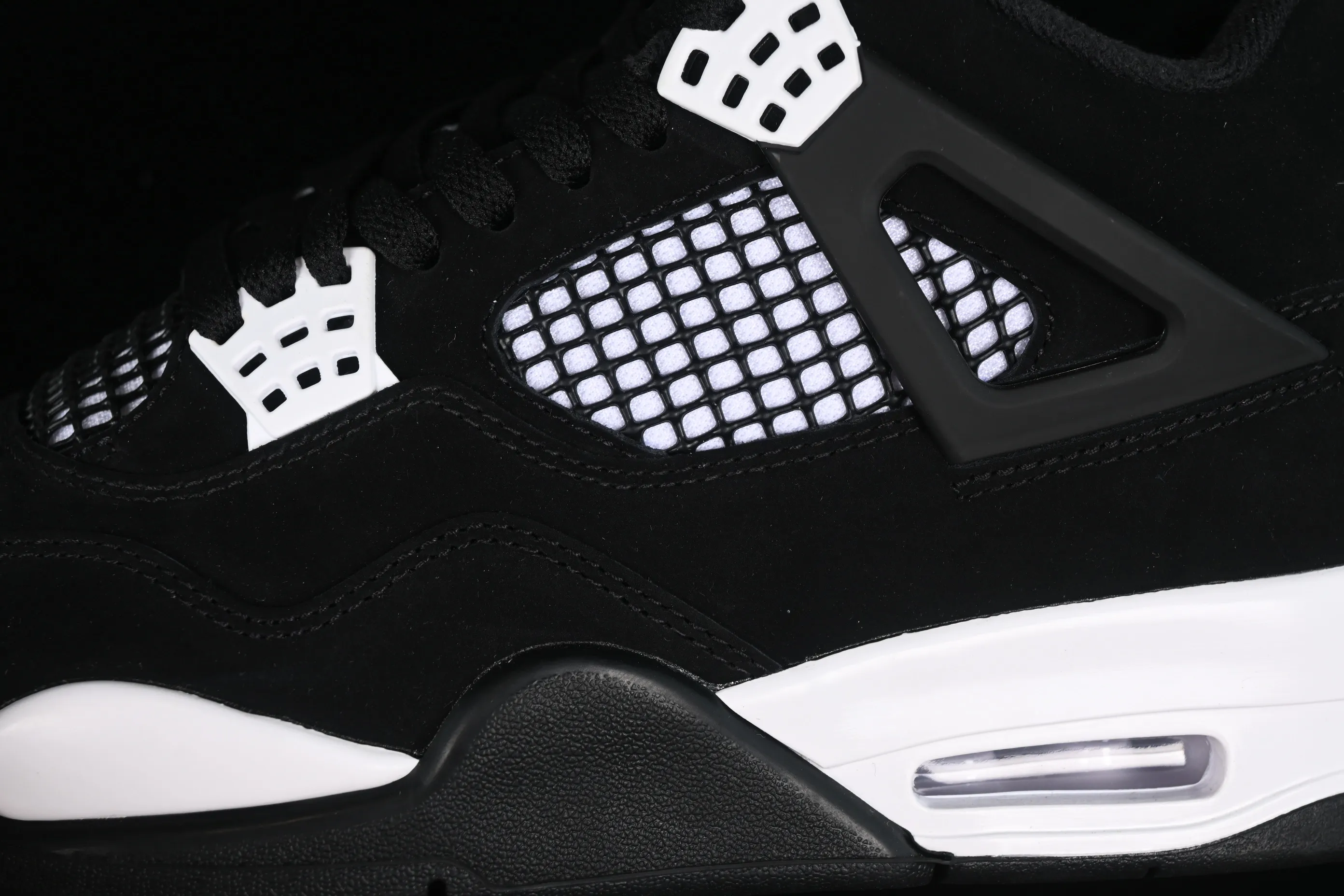 All categories Air Jordan Jordan series basketball shoes Air Jordan 4 OG version Air Jordan 4 Retro "White Thunder" AJ4 Joe 4 White Thunder FQ8138-001